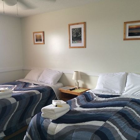 Seaview Pier And Motel North Topsail Beach Eksteriør billede