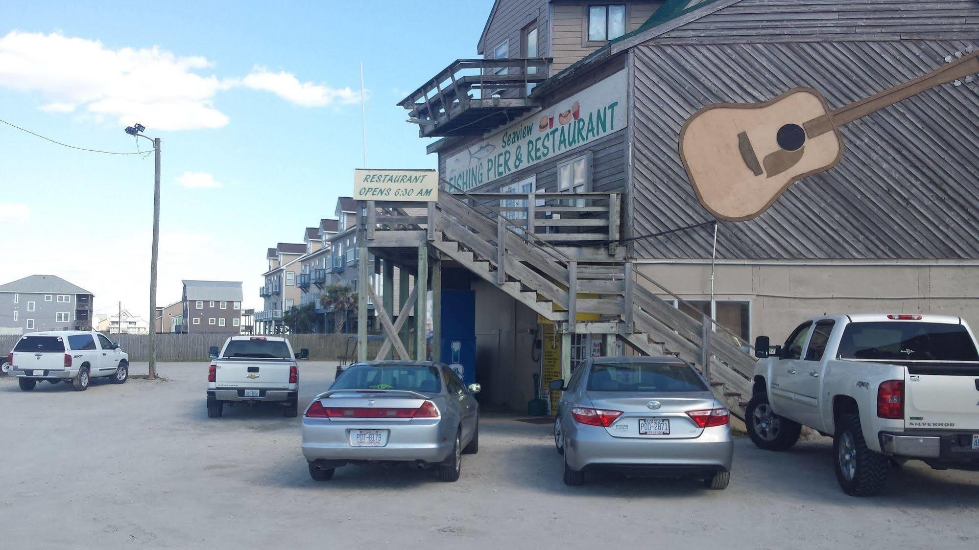 Seaview Pier And Motel North Topsail Beach Eksteriør billede
