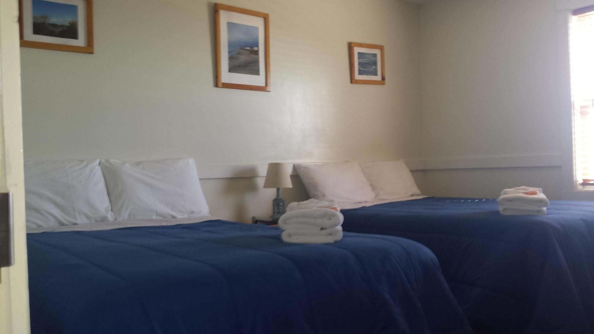 Seaview Pier And Motel North Topsail Beach Eksteriør billede