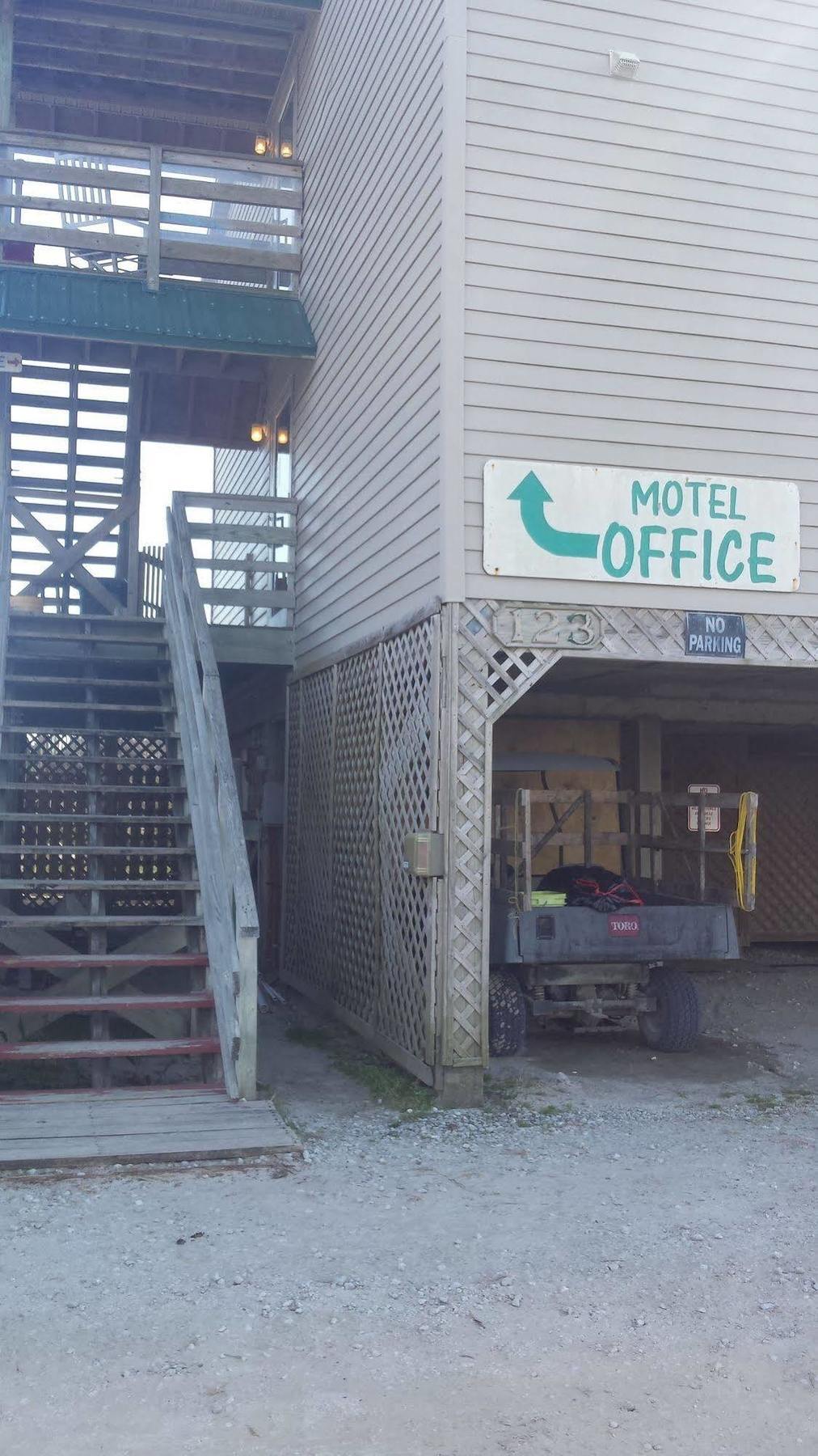 Seaview Pier And Motel North Topsail Beach Eksteriør billede